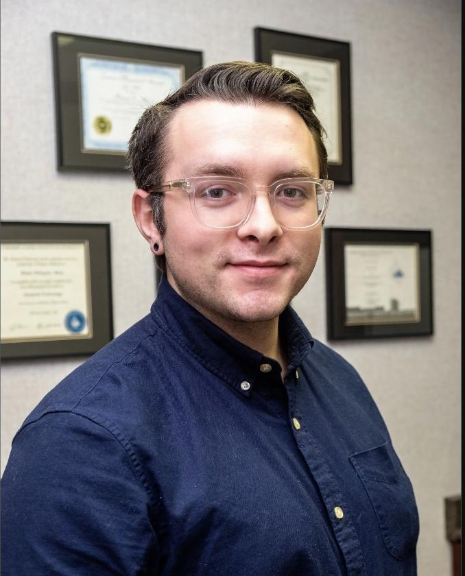 Dylan Akre, Registered Denturist